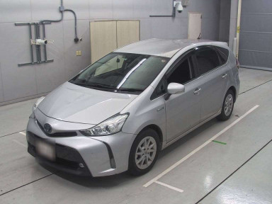 2019 Toyota Prius alpha