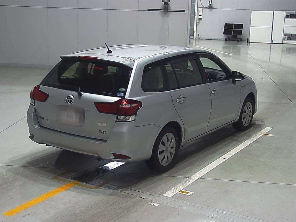 2017 Toyota Corolla Fielder NKE165G[1]