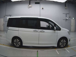 2012 Honda Step WGN Spada