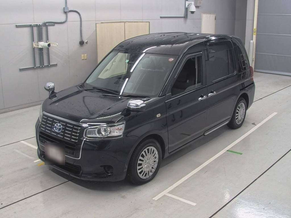 2023 Toyota JPN Taxi NTP10[0]