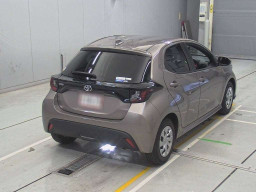 2021 Toyota YARIS