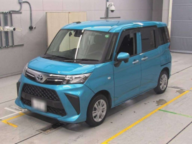 2022 Toyota Roomy