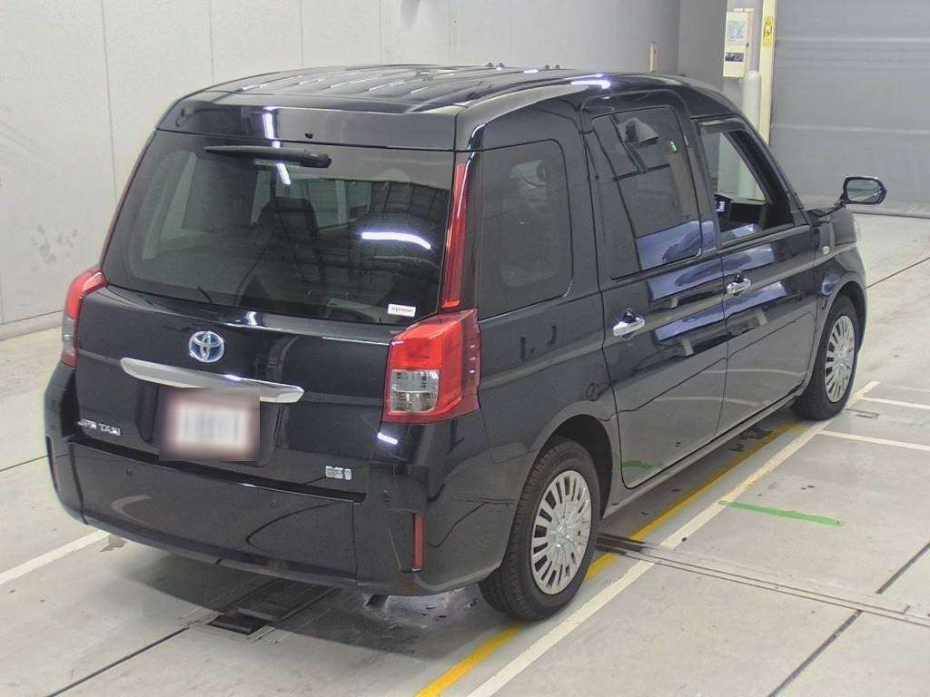 2023 Toyota JPN Taxi NTP10[1]