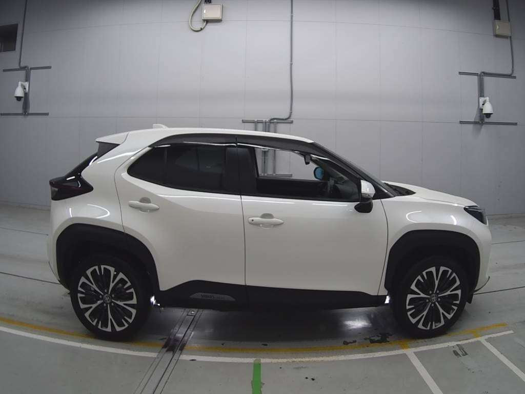 2021 Toyota YARIS CROSS MXPJ10[2]