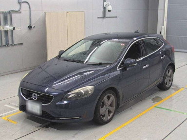 2014 Volvo V40