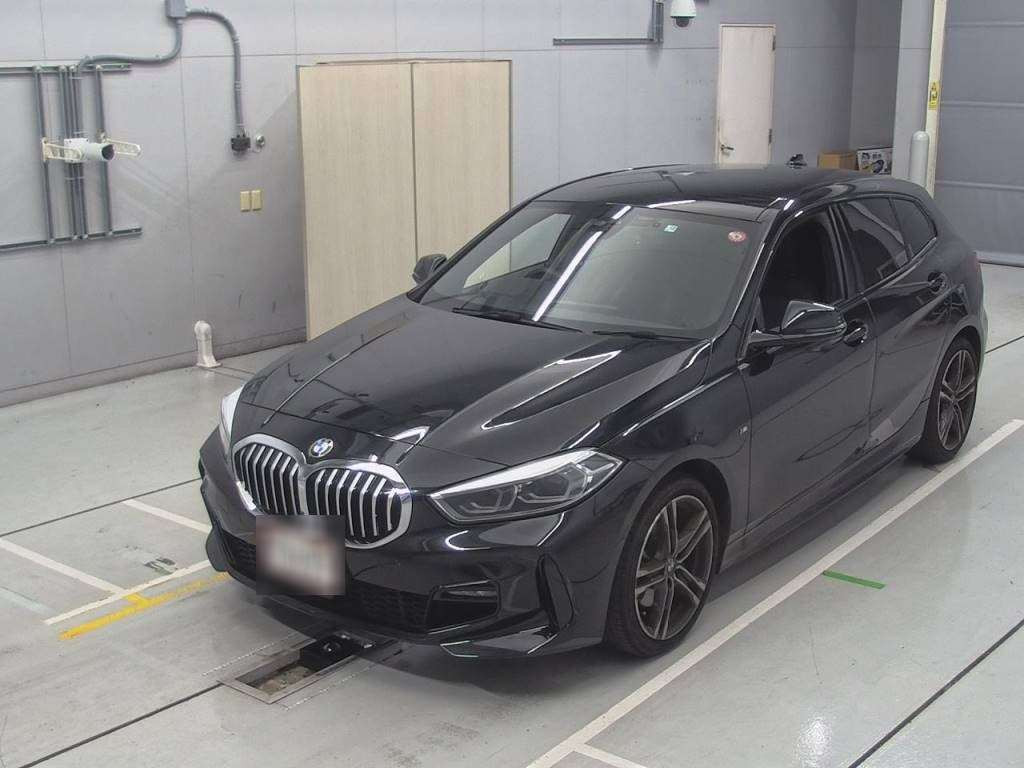 2019 BMW 1 Series 7K15[0]