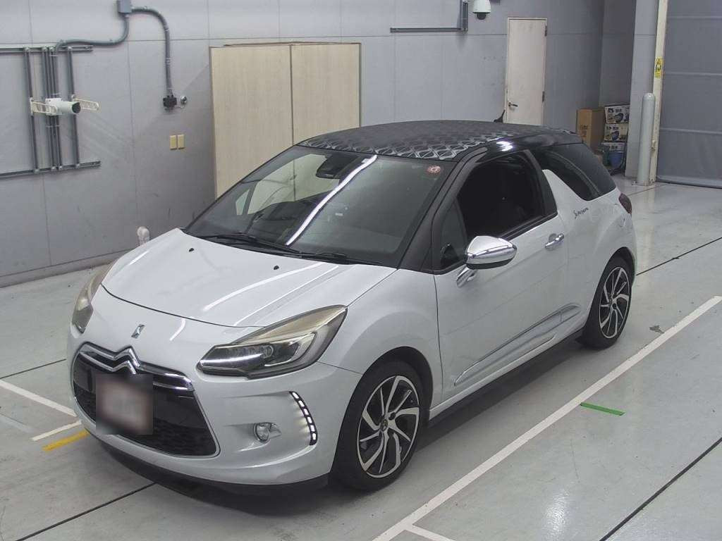 2016 Citroen DS3 A5CHN01[0]