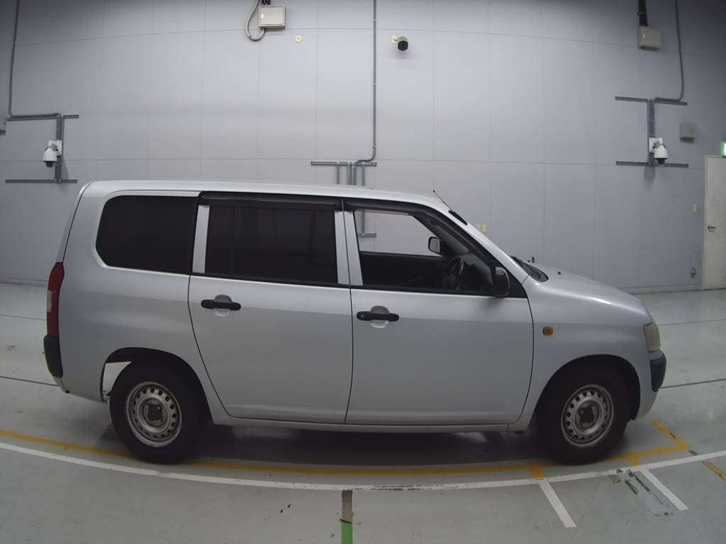 2004 Toyota Probox Van NCP51V[2]