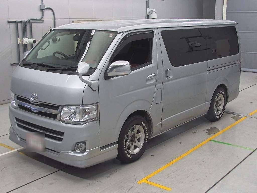 2010 Toyota Regiusace Van KDH206V[0]