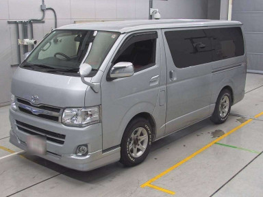 2010 Toyota Regiusace Van