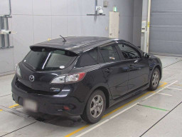 2011 Mazda Axela Sport