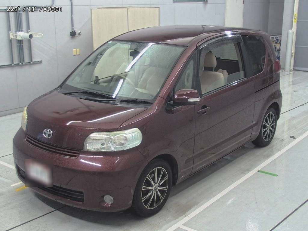 2011 Toyota Porte NNP10[0]