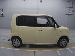 2013 Daihatsu Move Conte