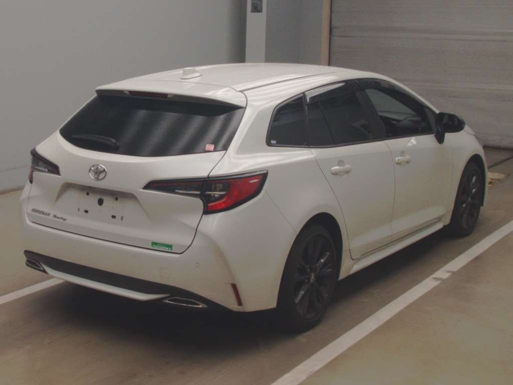 2021 Toyota Corolla Touring Wagon ZRE212W[1]