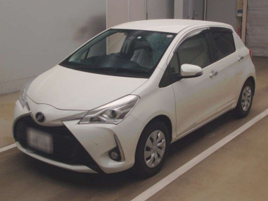 2020 Toyota Vitz