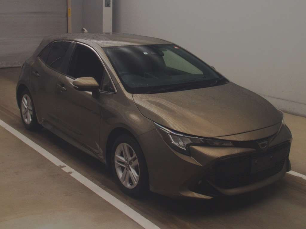 2019 Toyota Corolla Sports NRE210H[2]