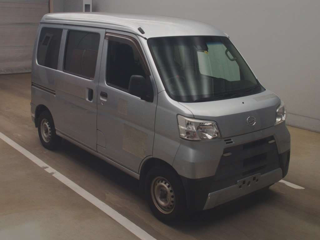 2018 Daihatsu Hijet Cargo S321V[2]