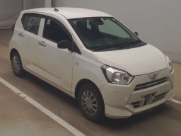 2019 Daihatsu Mira es