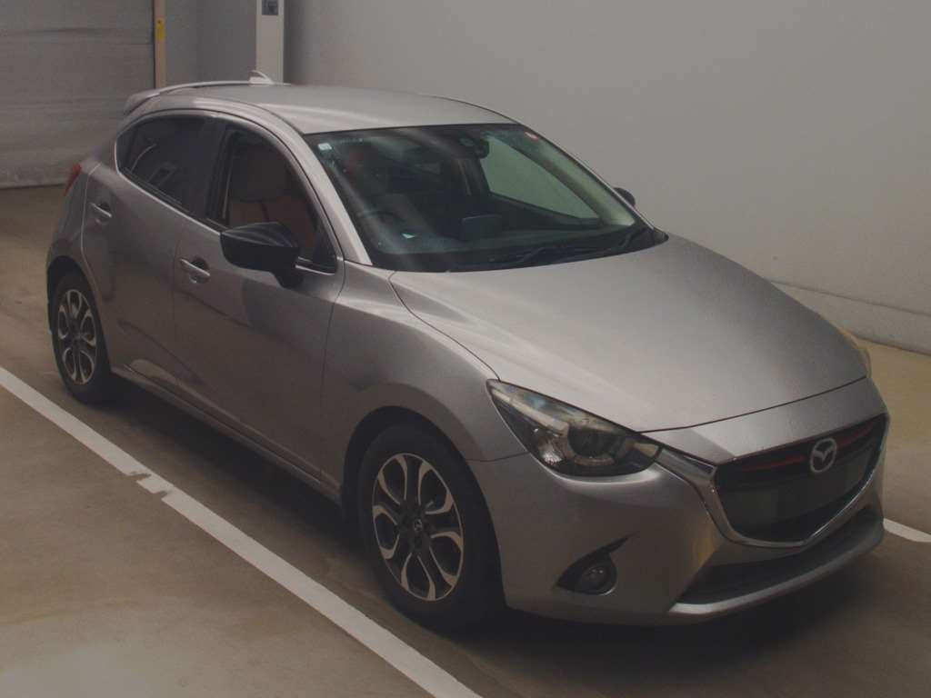 2014 Mazda Demio DJ5FS[2]