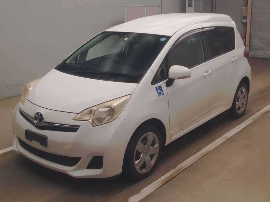 2011 Toyota Ractis NSP122[0]