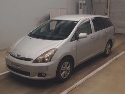 2004 Toyota Wish