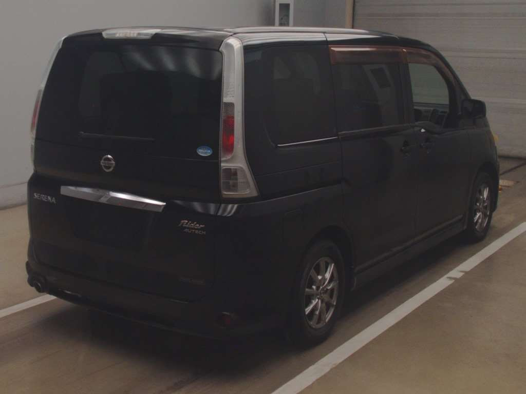 2005 Nissan Serena C25[1]