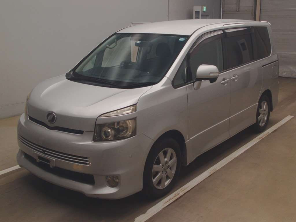 2007 Toyota Voxy ZRR70W[0]