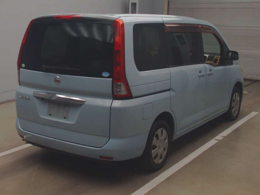 2006 Nissan Serena C25[1]