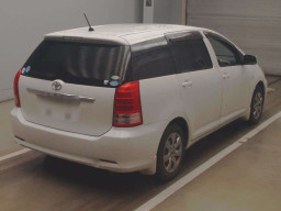 2005 Toyota Wish