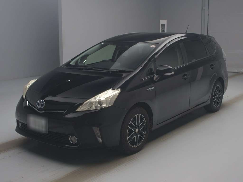 2012 Toyota Prius alpha ZVW41W[0]