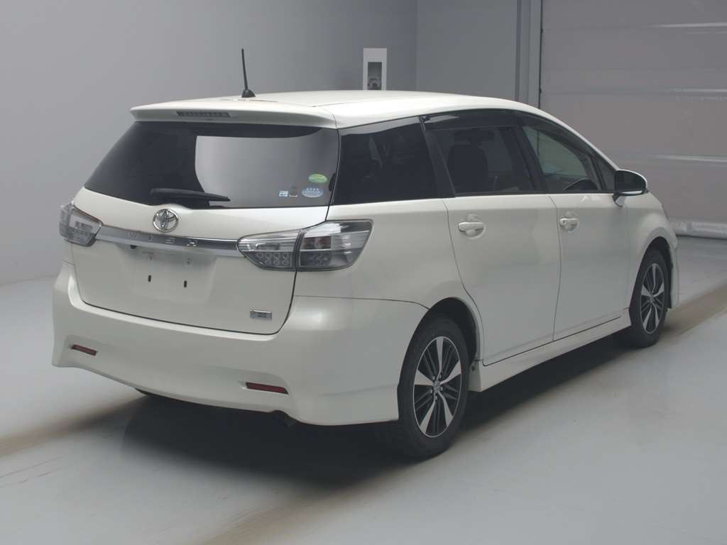 2012 Toyota Wish ZGE20W[1]