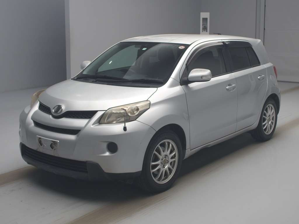 2009 Toyota IST NCP110[0]