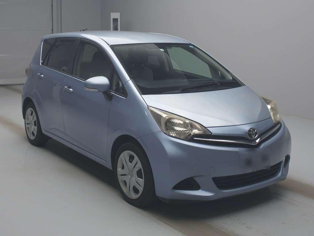 2011 Toyota Ractis NCP120[2]