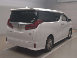 2019 Toyota Alphard Hybrid