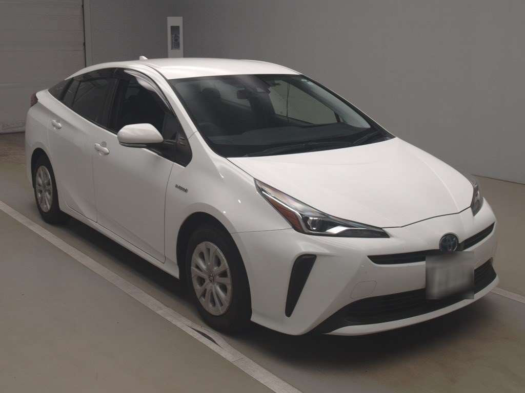 2019 Toyota Prius ZVW51[2]