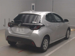 2021 Toyota YARIS