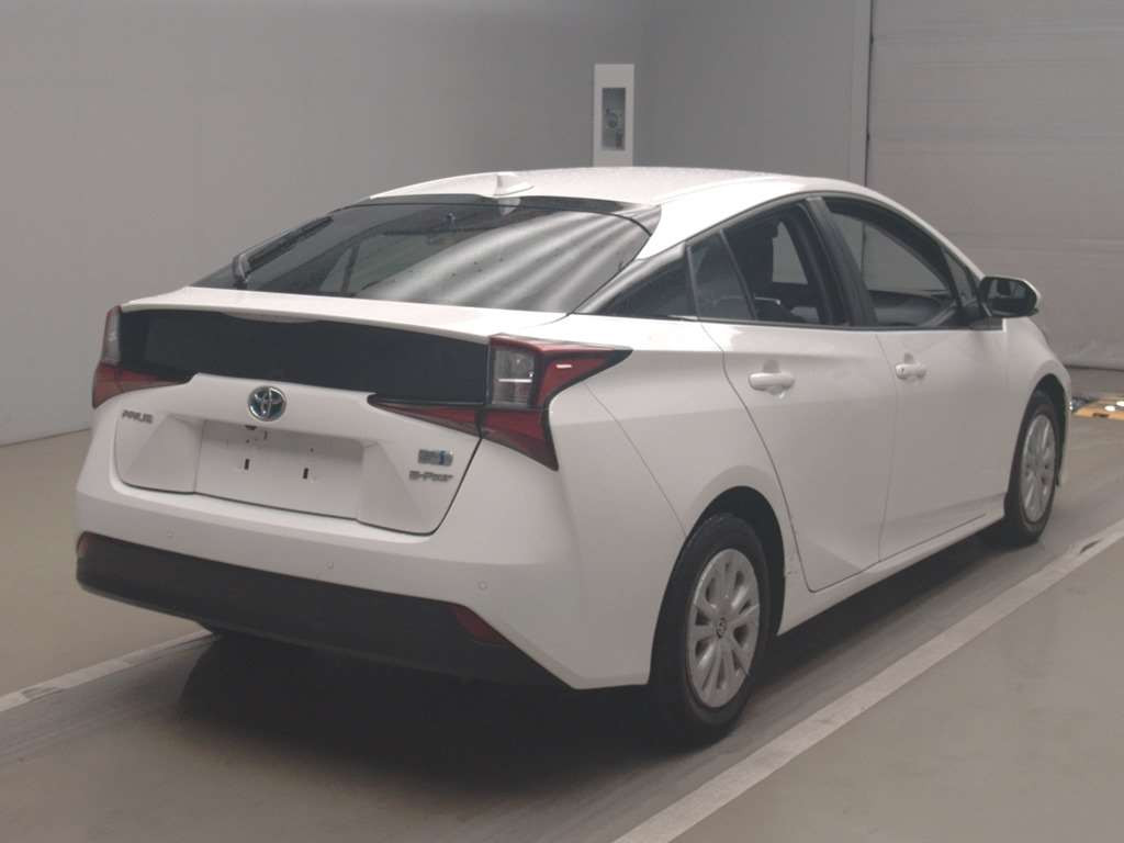 2021 Toyota Prius ZVW55[1]