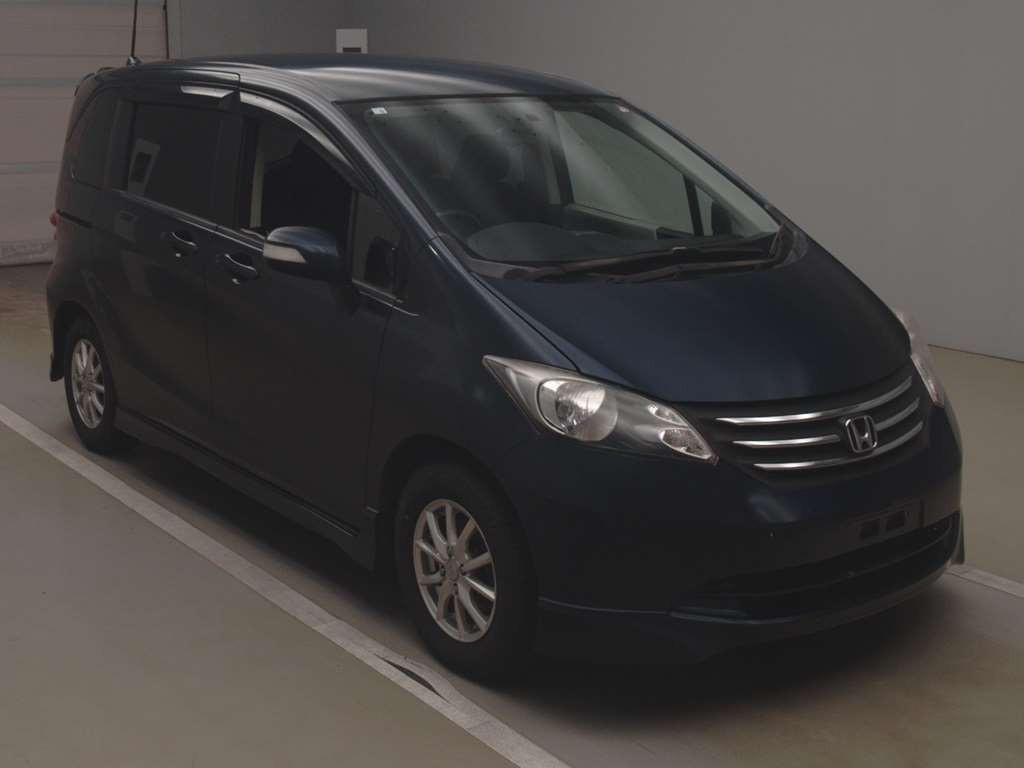 2008 Honda Freed GB3[2]