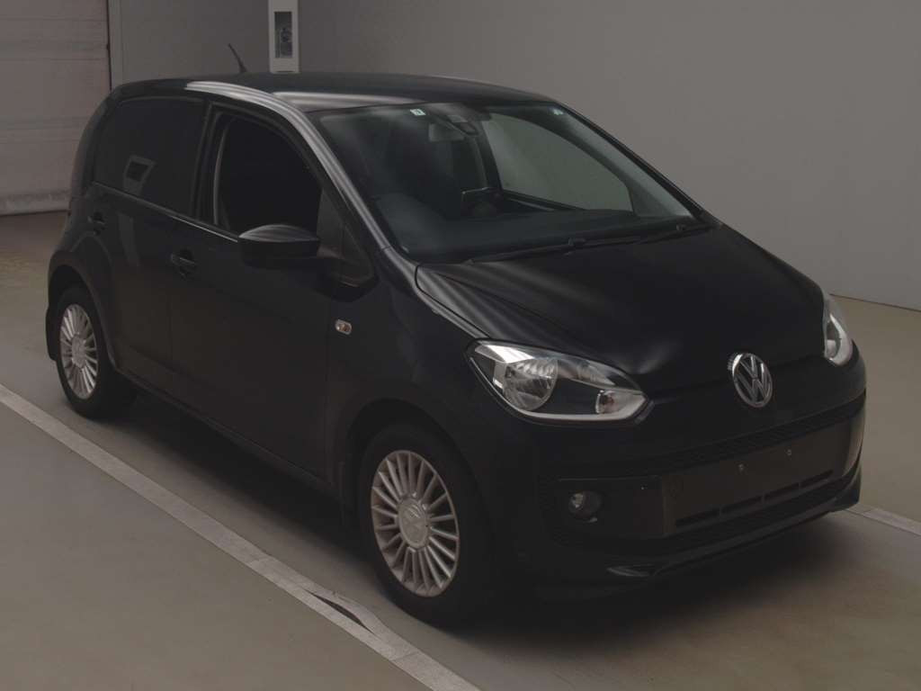 2013 Volkswagen up! AACHY[2]