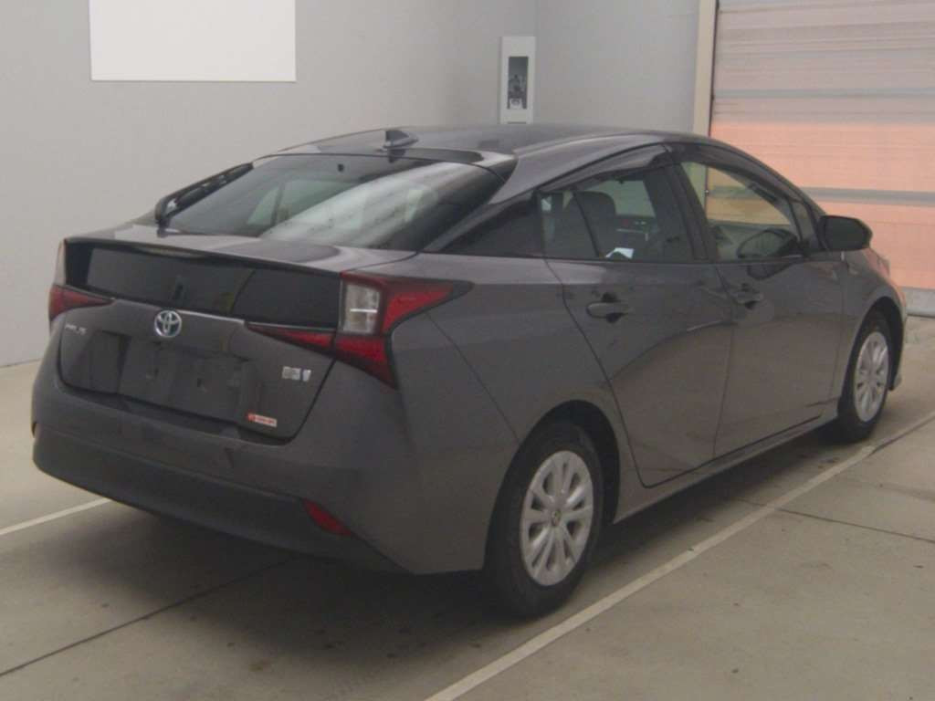 2021 Toyota Prius ZVW51[1]