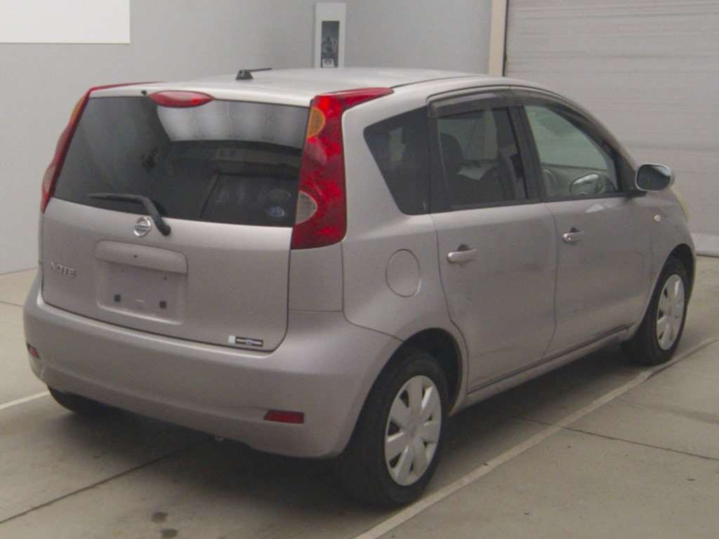 2009 Nissan Note E11[1]