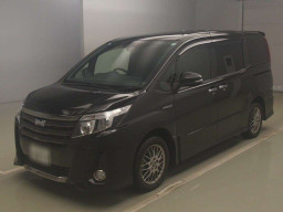 2017 Toyota Noah