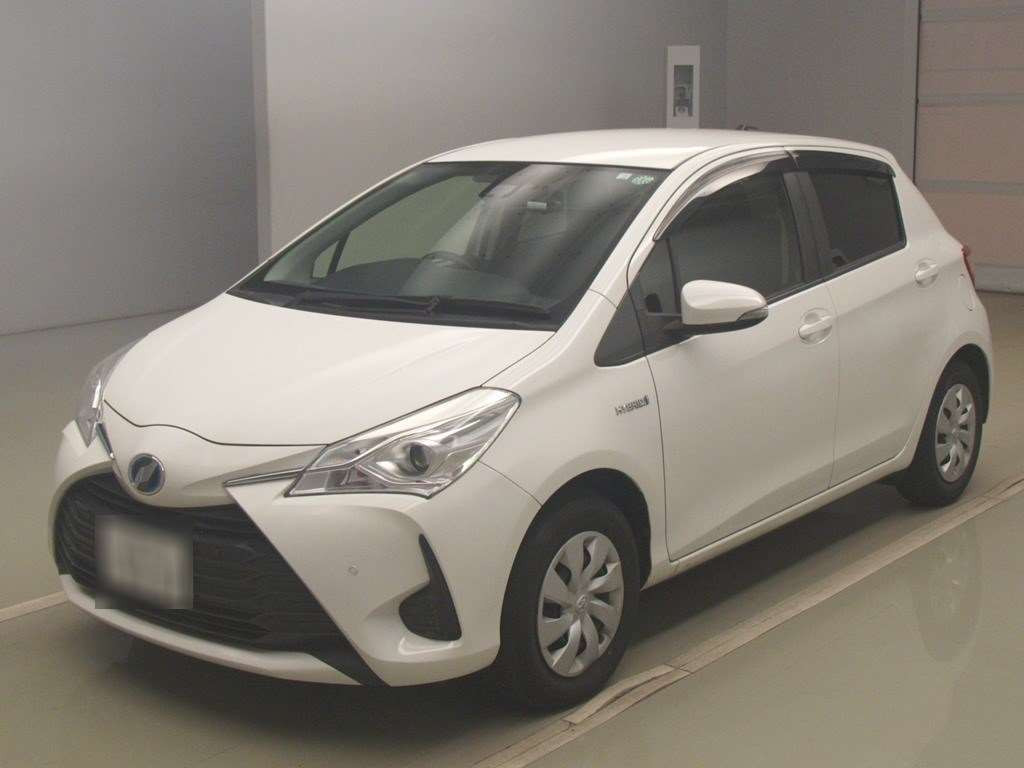 2020 Toyota Vitz NHP130[0]