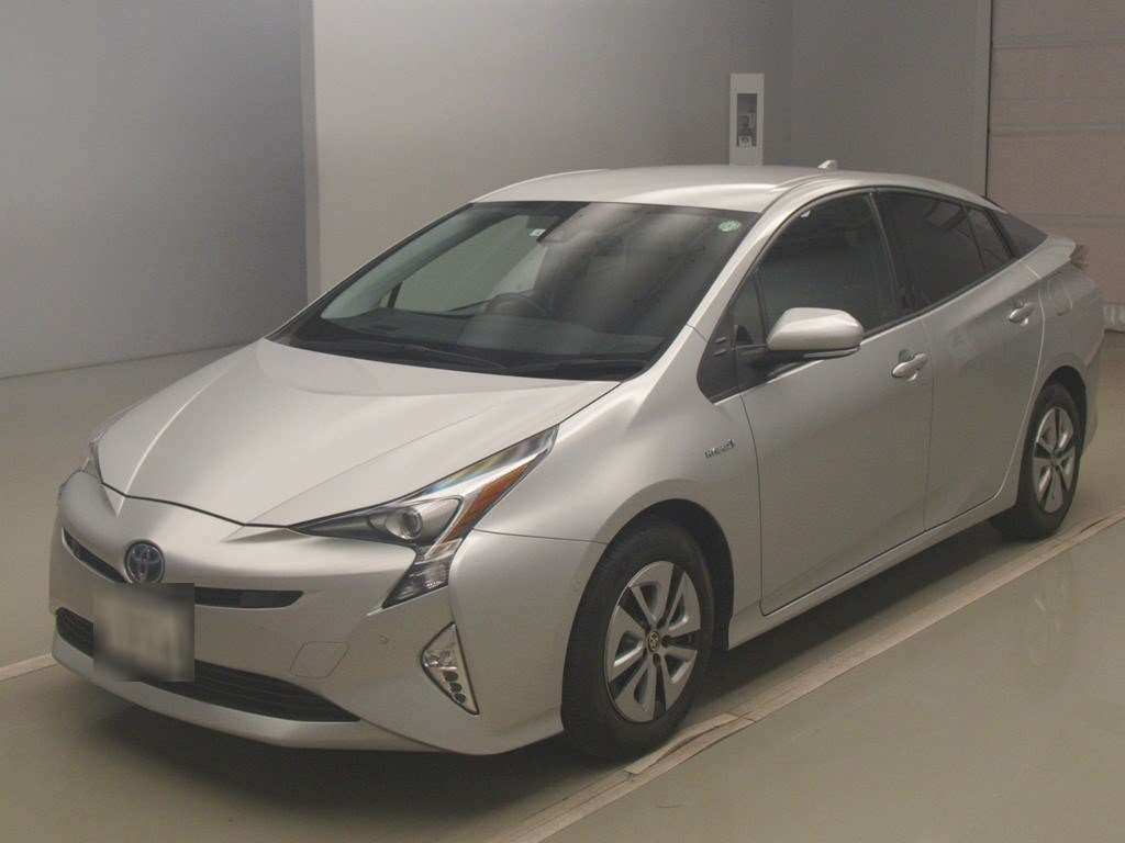 2018 Toyota Prius ZVW51[0]