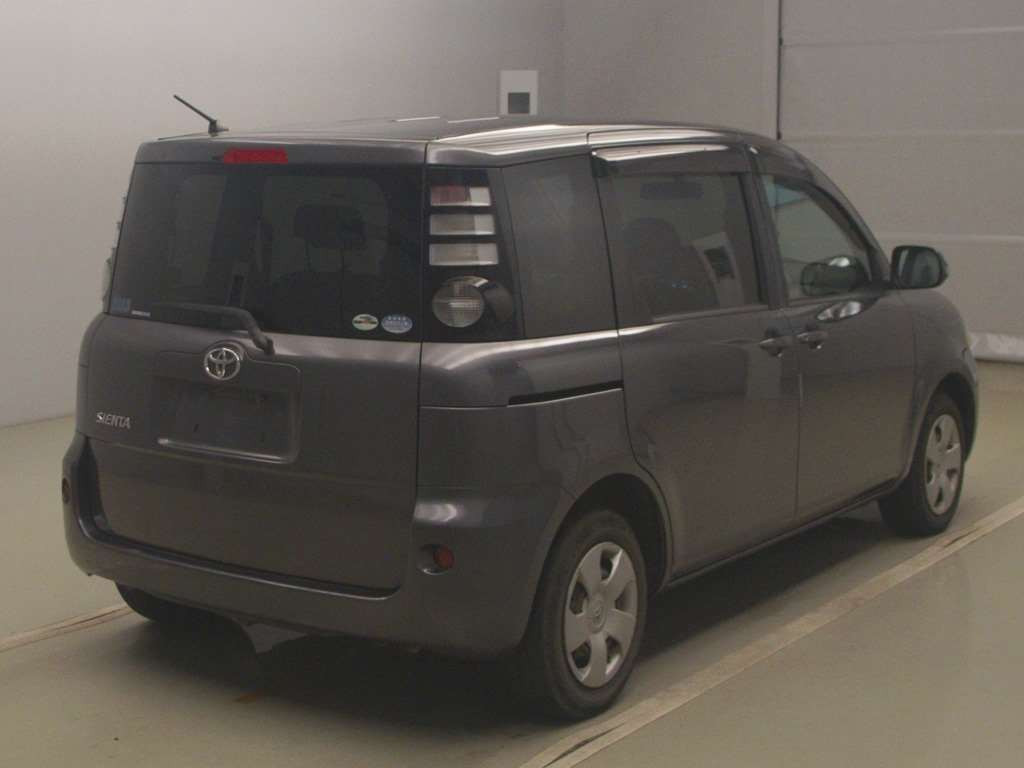 2008 Toyota Sienta NCP81G[1]