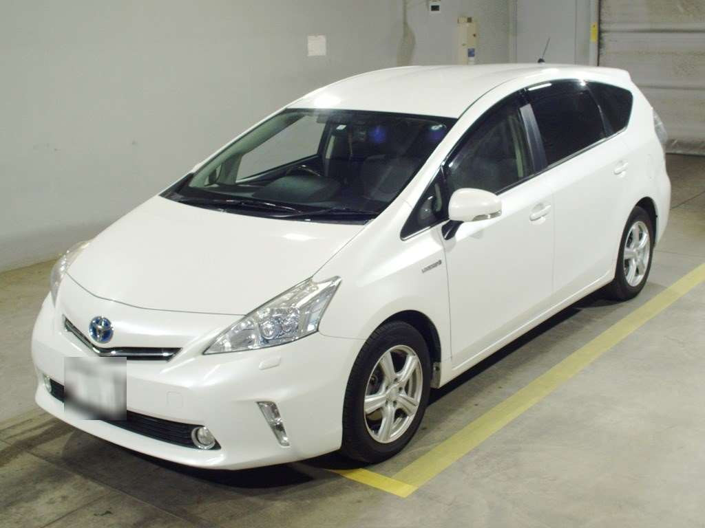 2012 Toyota Prius alpha ZVW41W[0]