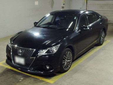 2013 Toyota Crown