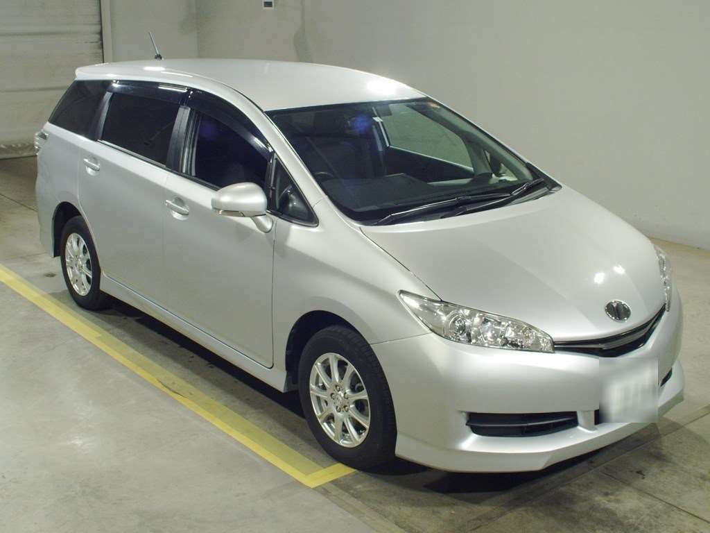 2016 Toyota Wish ZGE25G[2]