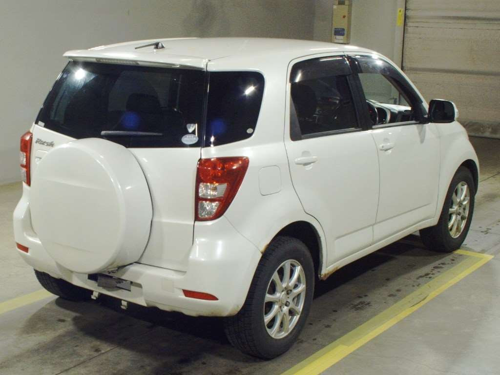 2008 Toyota Rush J210E[1]