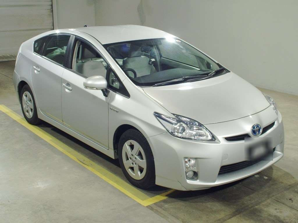 2009 Toyota Prius ZVW30[2]